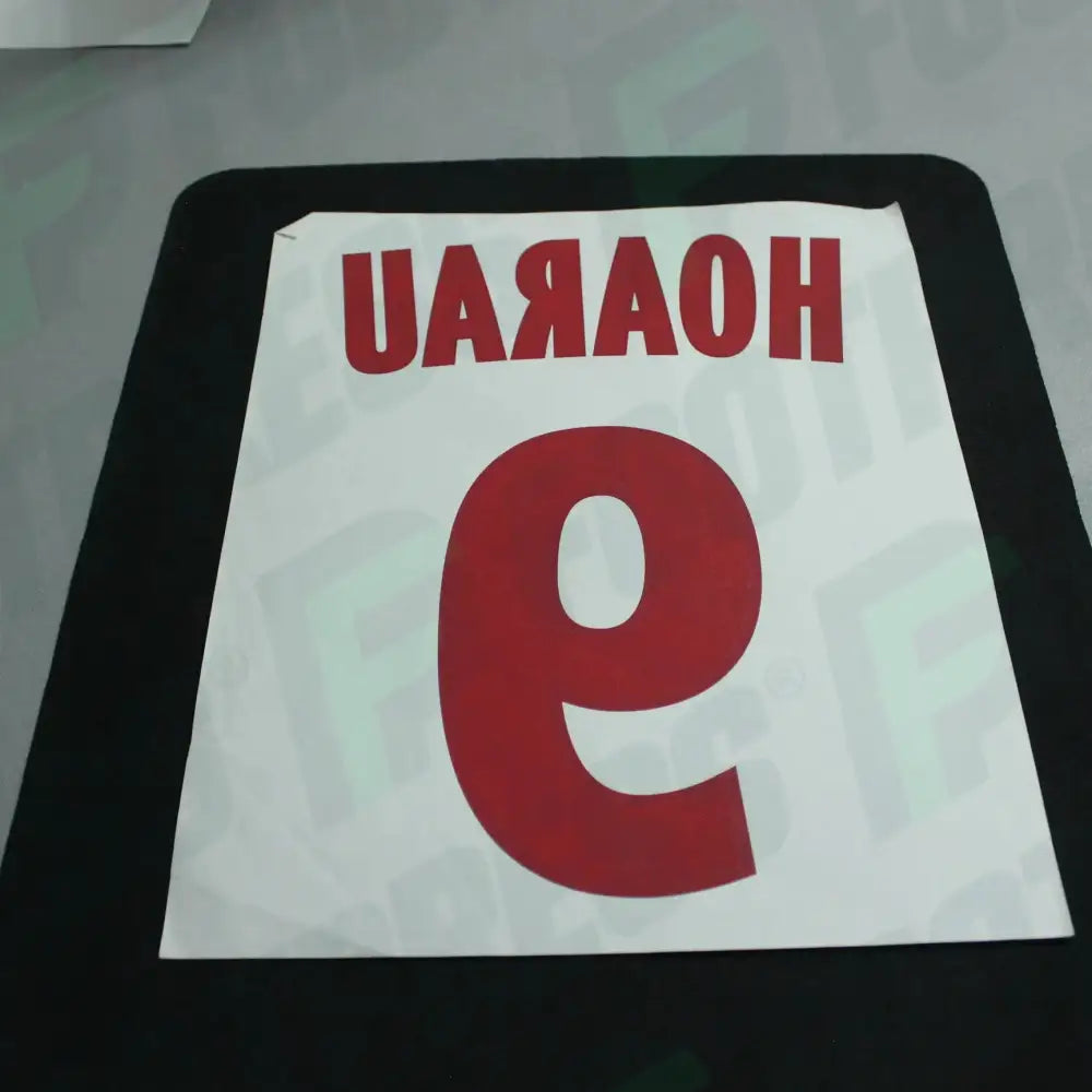 Flocado oficial - Paris Saint-Germain, Hoarau, 2010/2011 - 2012/2013, Local, Blanco (PSG)
