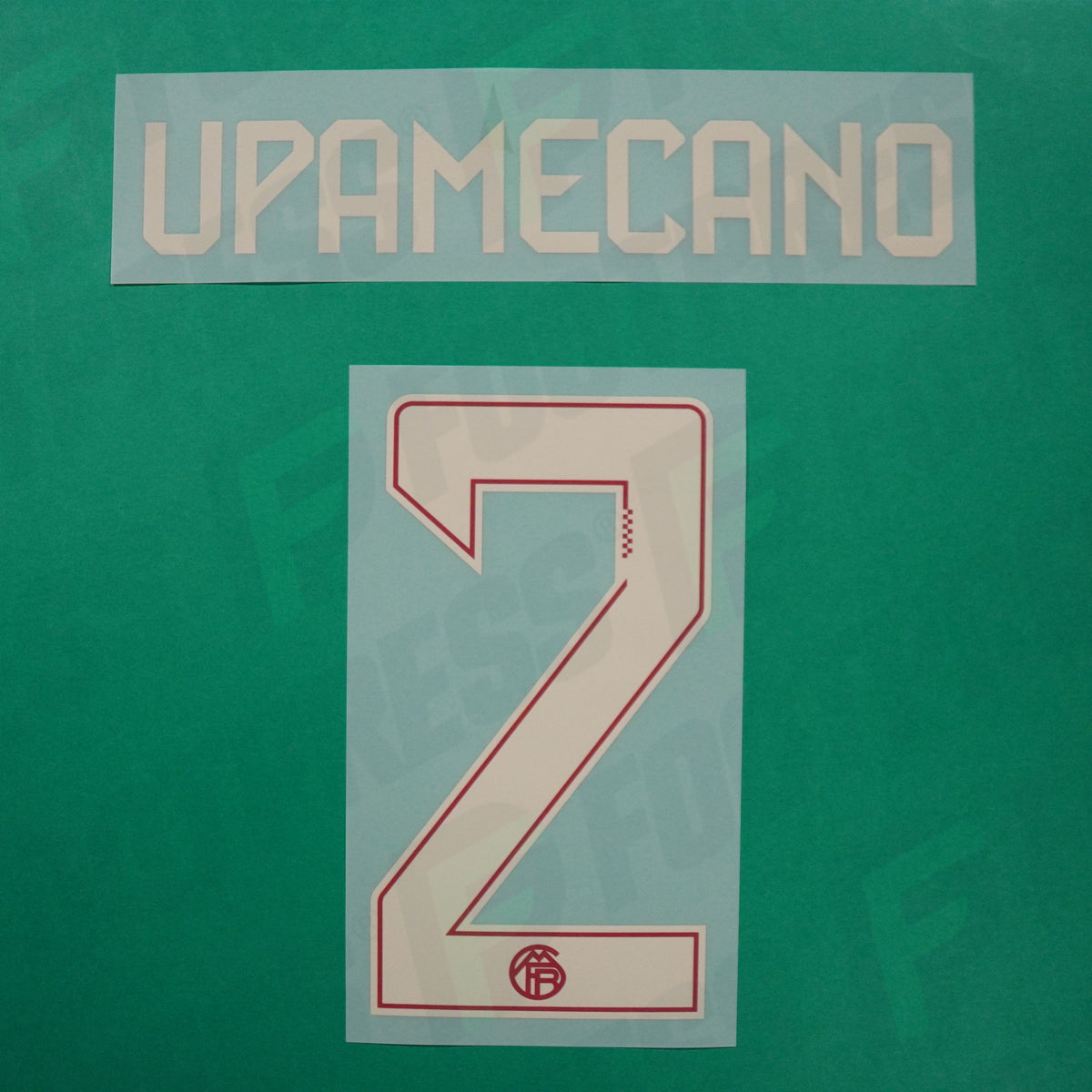 Flocage Officiel - Bayern Munich, Upamecano, 2025/2026, UCL/Third, Beige/Rouge