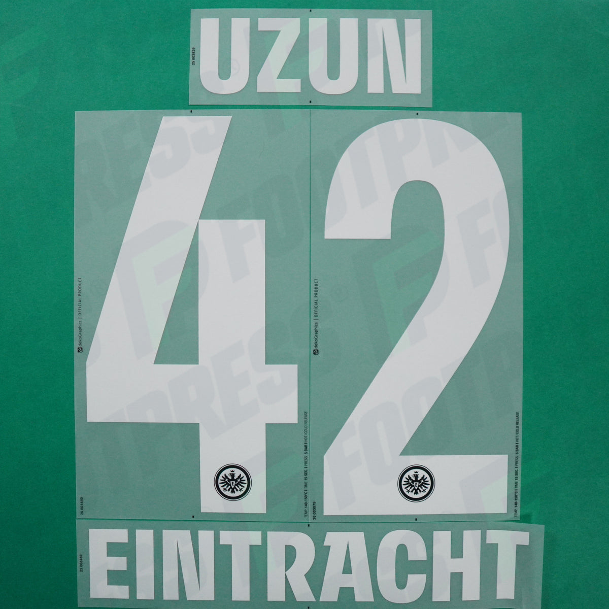 Flocage Officiel - Eintracht Francfort, Uzun, 2025/2026, Home, Blanc