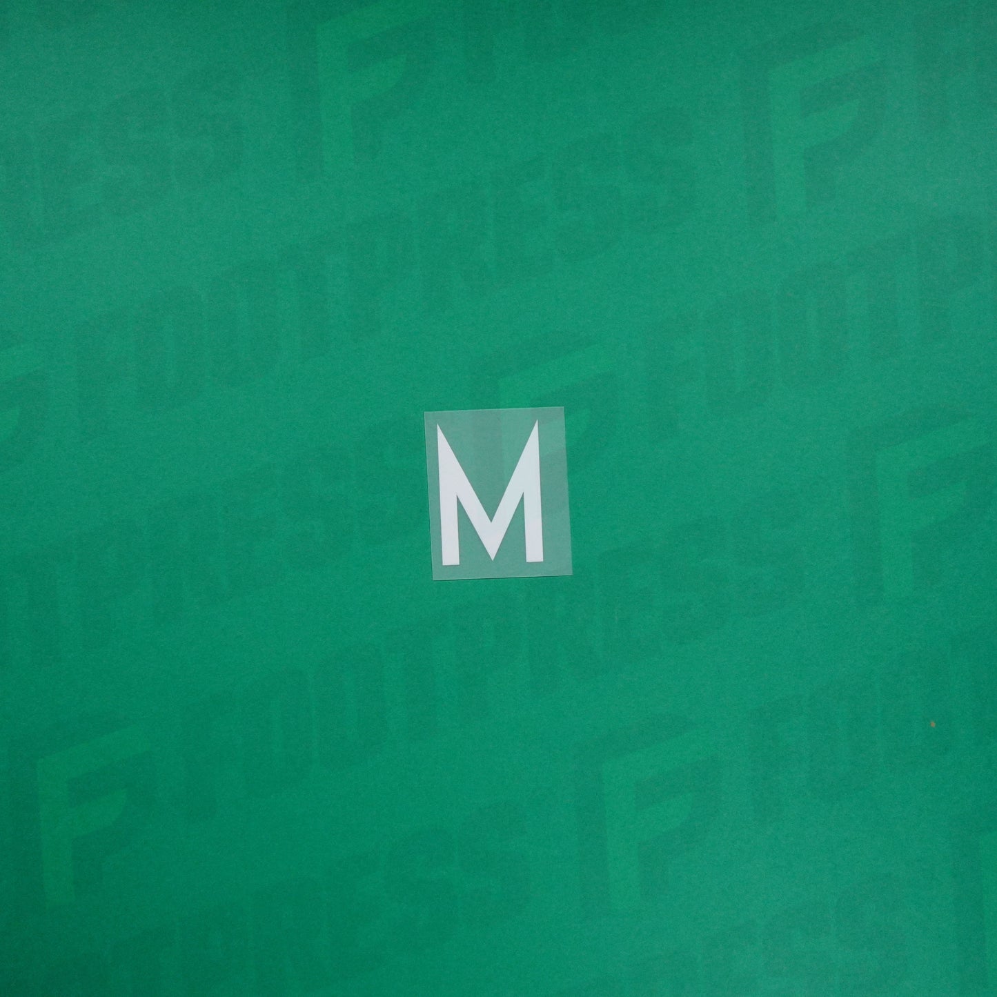 Official flocking - France 1 star, Letter "M", 2018, Home, White