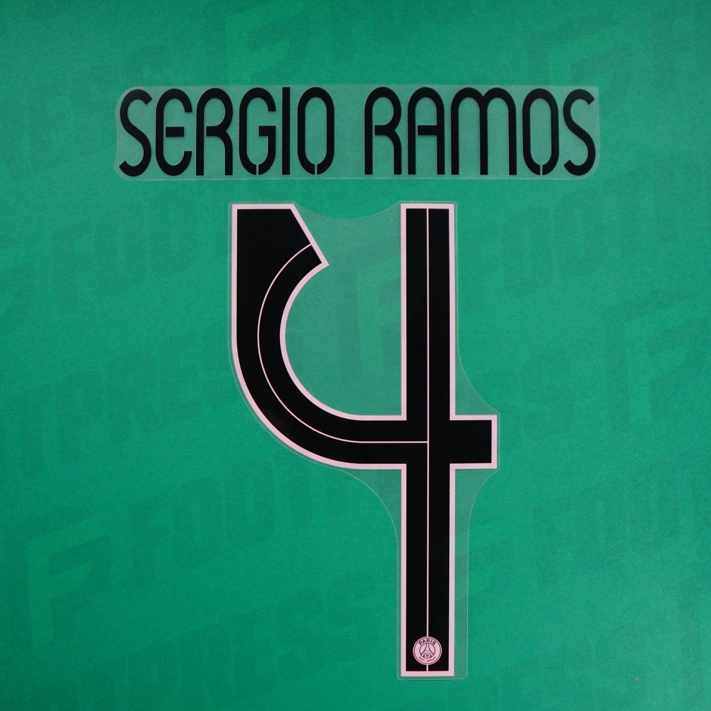 Flocado Oficial - Paris Saint-Germain, Sergio Ramos, 2021/2022, Visitante LDC, Negro/Rosa (PSG)