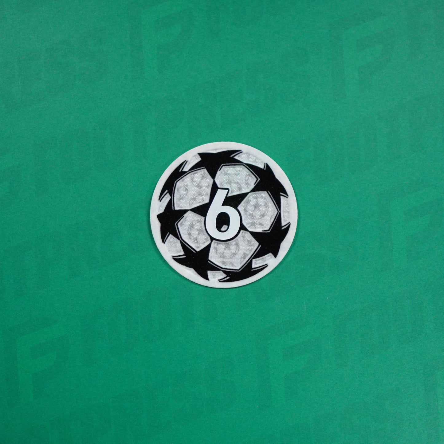 Insignia, Bola de estrellas 6