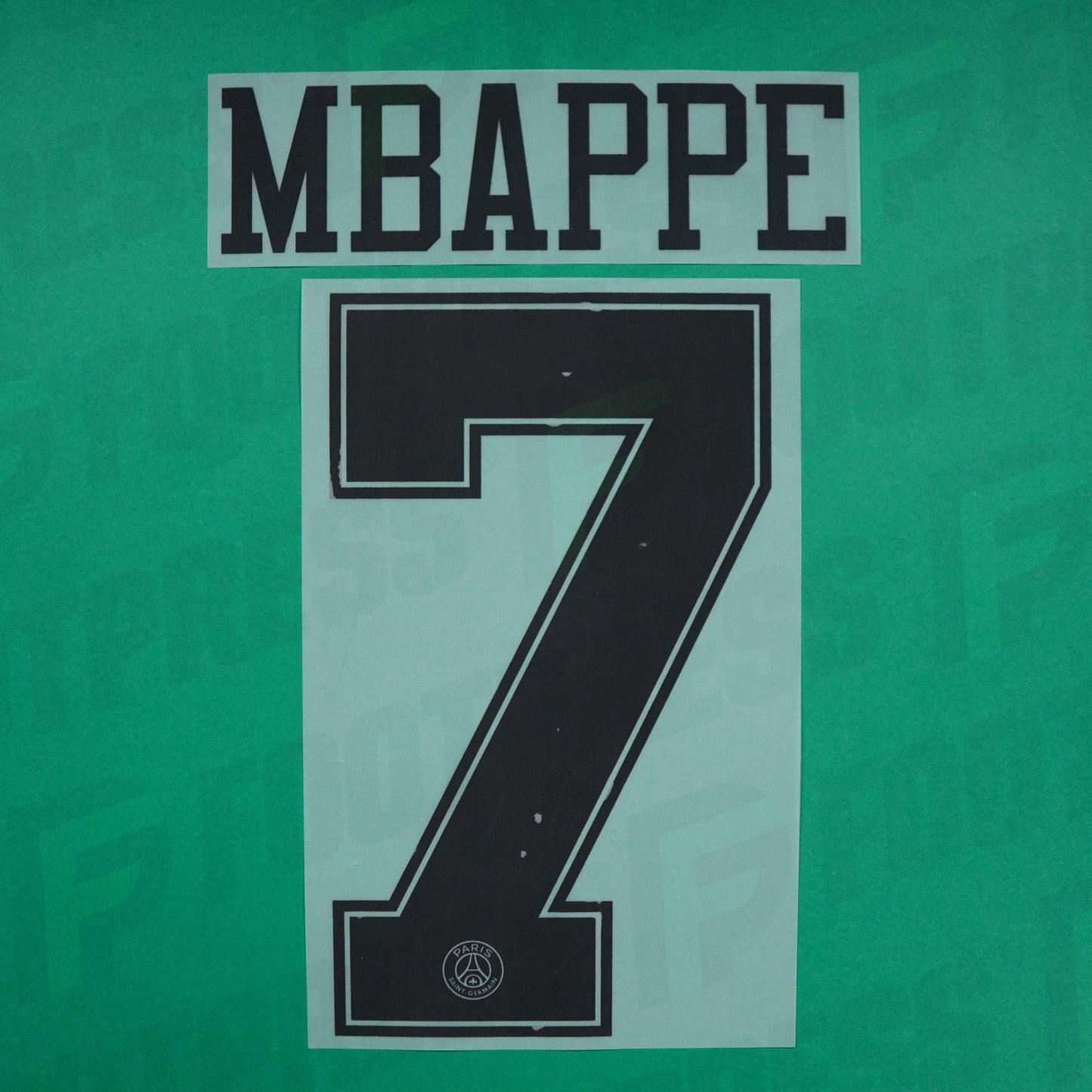 Flocado Oficial - Paris Saint-Germain, Mbappe, 2018/2019, Tercera Blanco, Negro (PSG)