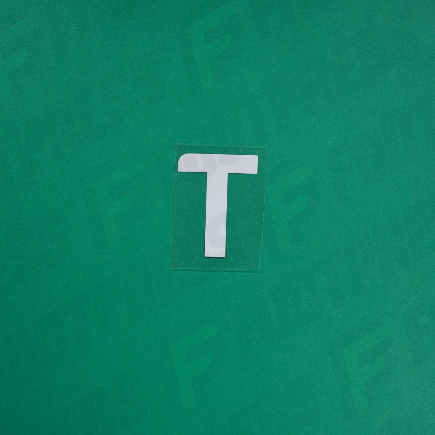 Flocage Officiel - Lettres petites fines, Blanc typo inconnue