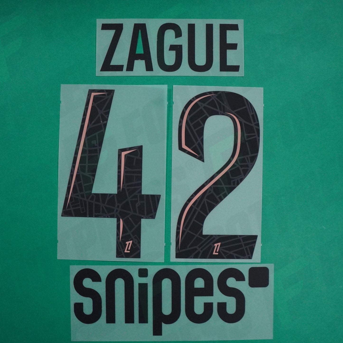 Flocage Officiel - Paris Saint-Germain, Zague, 2024/2025, Third, Noir/Rose