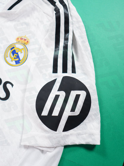 Maillot Officiel - Real Madrid, 2024/2025, Home, Player Boutique, (L), Flocage Mbappé, Patchs Champions League Titleholder 15 + Foundation, BNWT
