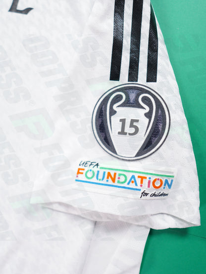 Maillot Officiel - Real Madrid, 2024/2025, Home, Player Boutique, (XL), Flocage Mbappé, Patchs Champions League Titleholder 15 + Foundation, BNWT