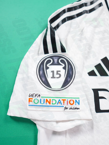 Maillot Officiel - Real Madrid, 2024/2025, Home, Player Boutique, (L), Flocage Mbappé, Patchs Champions League Titleholder 15 + Foundation, BNWT