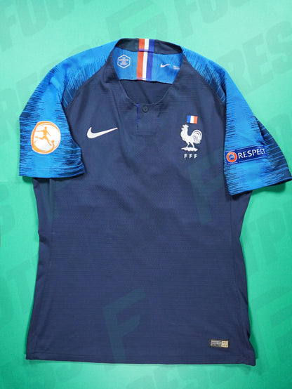 Maillot Officiel - France, 2018, Home, Porté, (L), N°#15, Patchs EURO U17 + Respect