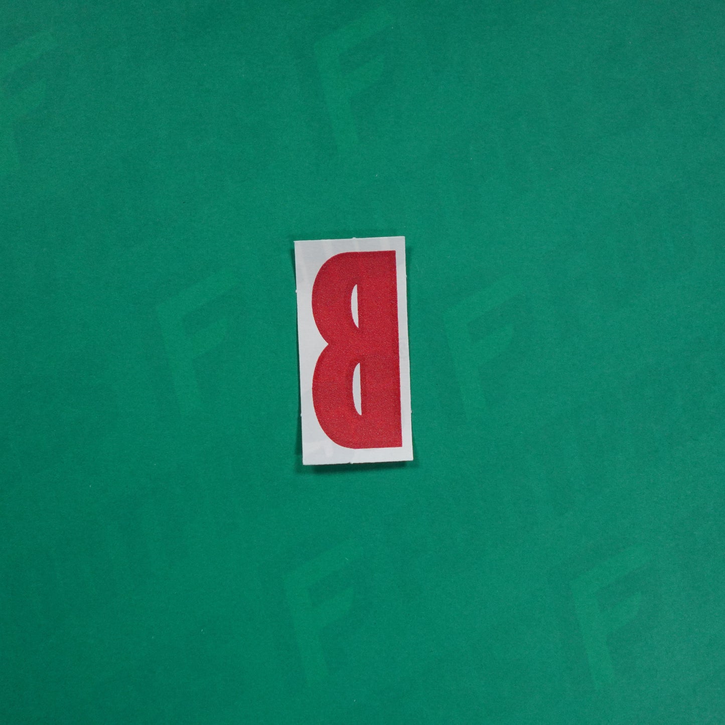 Flocage Officiel -	Lettres petites fines, Blanc / Rouge (face arrière rouge)