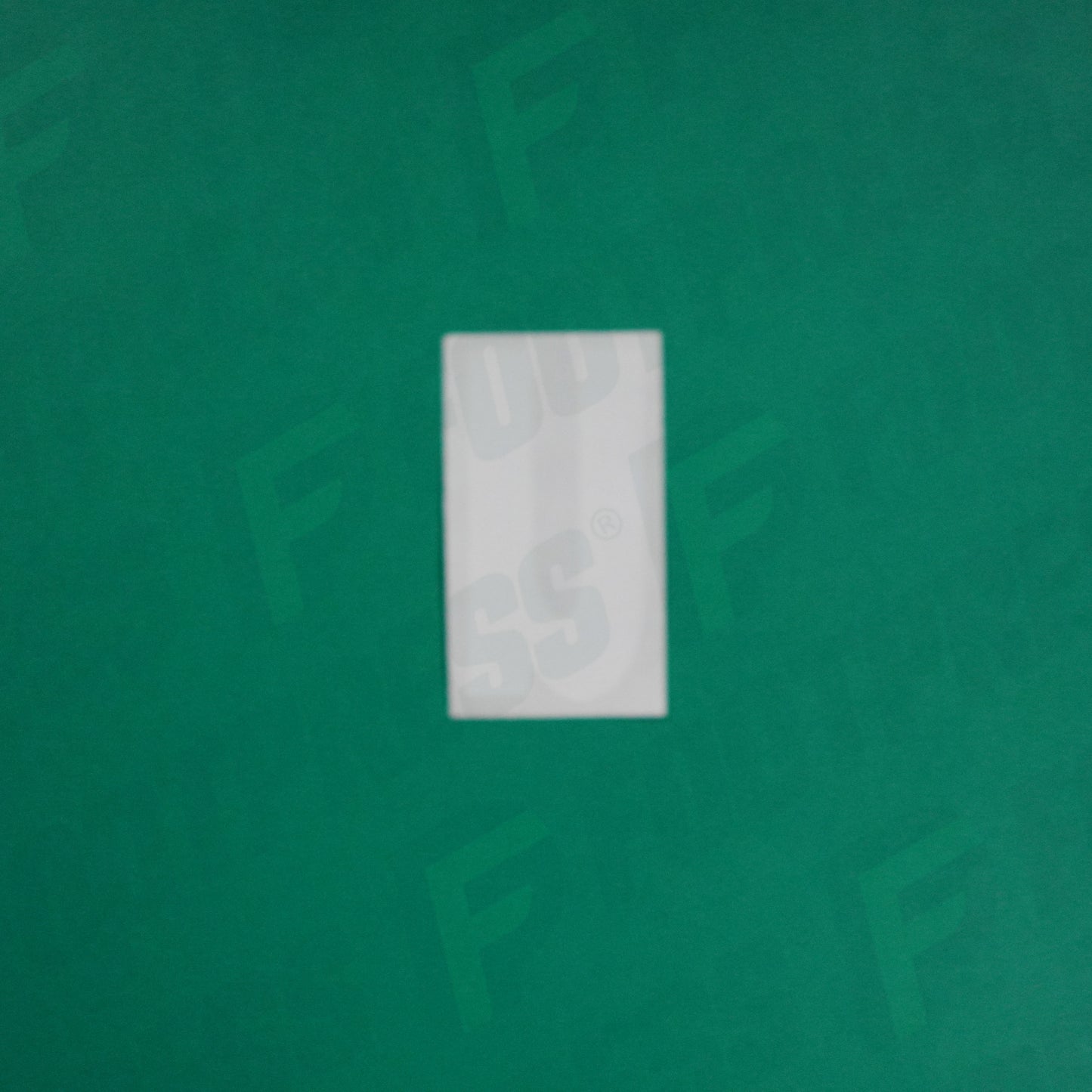 Flocage Officiel -	Lettres Grandes épaisses, Blanc (face arrière blanche)