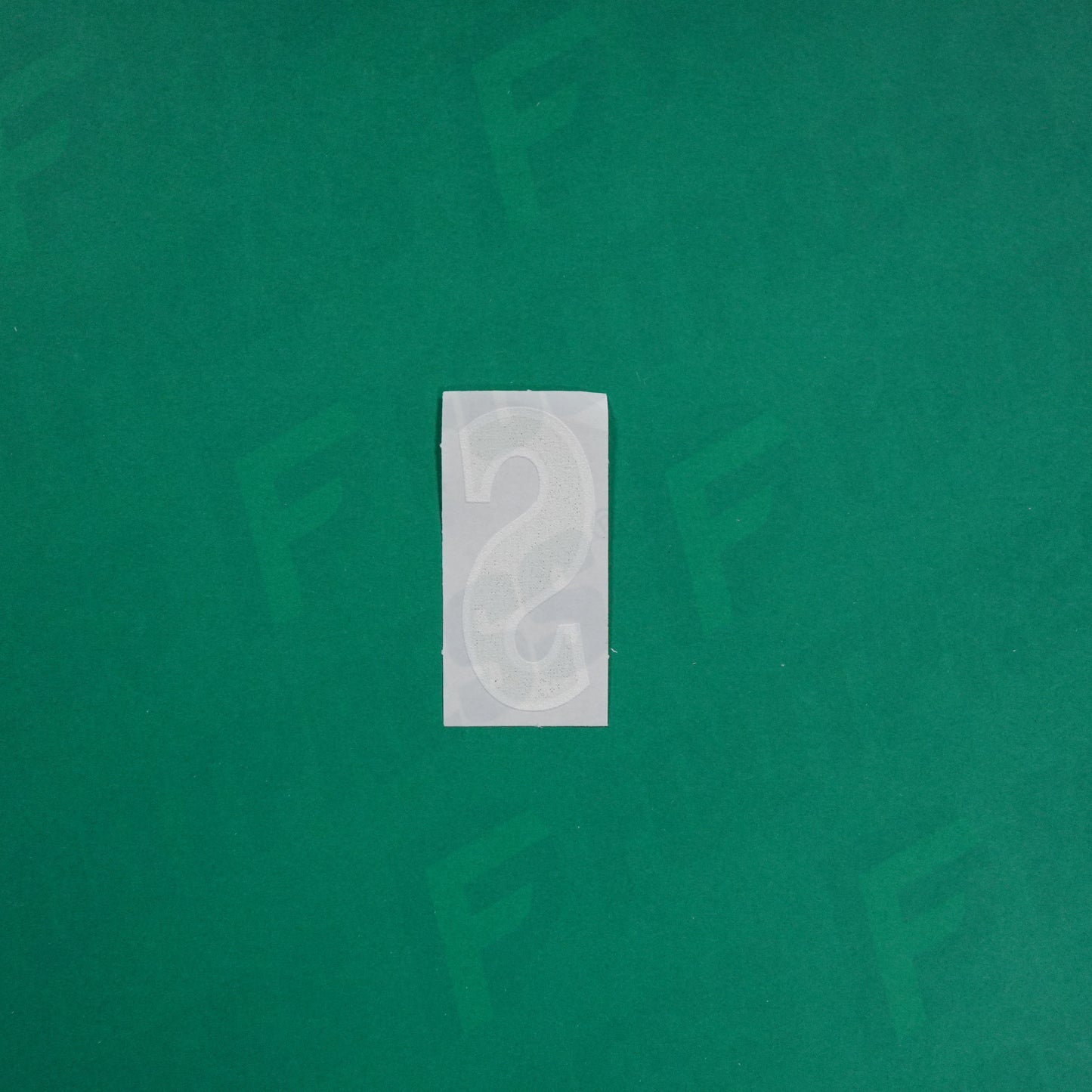 Flocage Officiel -	Lettres petites fines, Noir / Blanc (face arrière blanc)