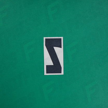 Flocage Officiel -	Lettres Grandes épaisses, Blanc / Noir (face arrière noire)