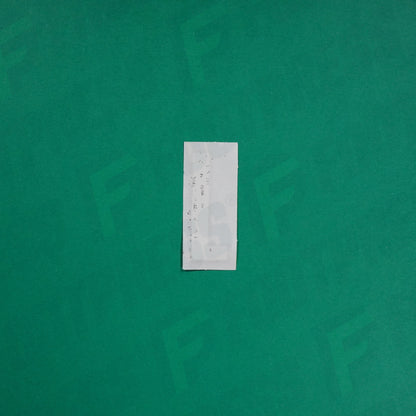 Flocage Officiel -	Lettres petites fines, Blanc / Noir (face arrière noire)