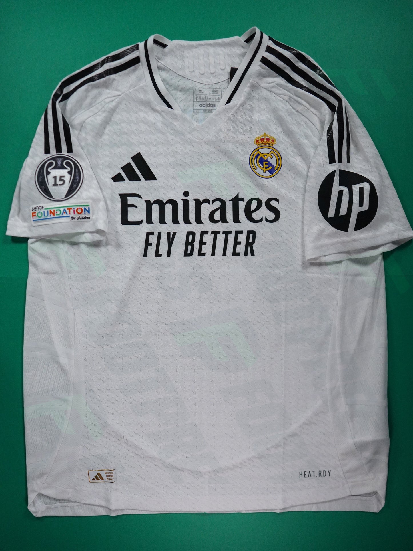 Maillot Officiel - Real Madrid, 2024/2025, Home, Player Boutique, (XL), Flocage Mbappé, Patchs Champions League Titleholder 15 + Foundation, BNWT