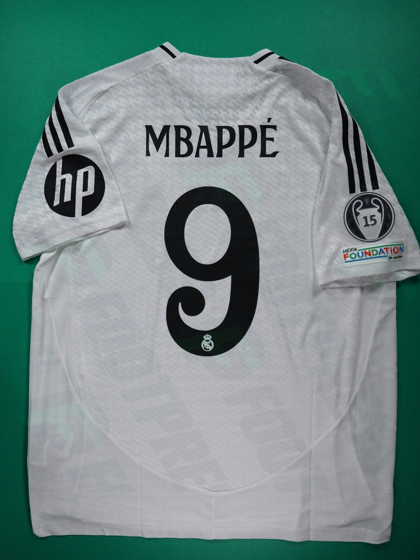 Maillot Officiel - Real Madrid, 2024/2025, Home, Player Boutique, (XL), Flocage Mbappé, Patchs Champions League Titleholder 15 + Foundation, BNWT