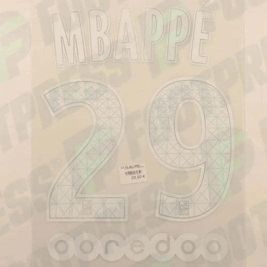 Flocado Oficial - Paris Saint-Germain, Mbappé, 2017/2018, Tercera, Blanco (PSG)